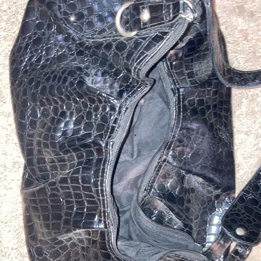 Purse - Picture 2 of 2